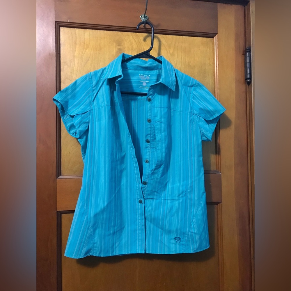 Mountain Hardwear Button Down Shirt